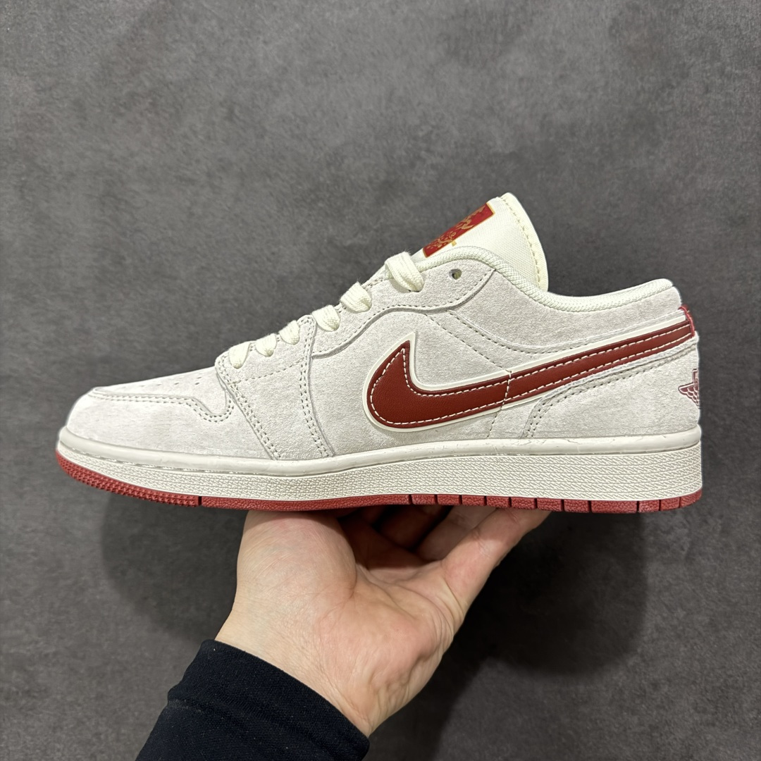 图片[2]-【定制版】Air Jordan 1 Low AJ1 乔1马年限定 马到成功 高端定制 低帮复古篮球鞋 SM6668-513  #定制鞋盒 大厂纯原品质出货 超高清洁度 皮料切割干净无任何毛边 细节完美  尺码：36 36.5 37.5 38 38.5 39 40 40.5 41 42 42.5 43 44 44.5 45-选品中心