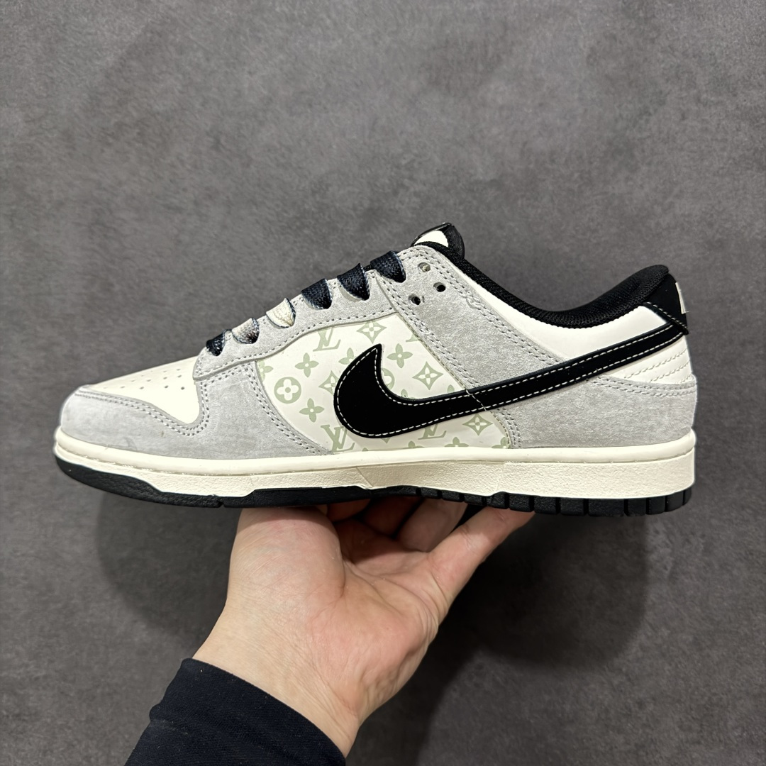 图片[2]-【定制版】Nike SB Dunk Low“ 周年高端定制 低帮休闲板鞋 定制鞋盒 大厂纯原品质出货 超高清洁度 皮料切割干净无任何毛边 细节完美 货号：YX5066-408 尺码：36 36.5 37.5 38 38.5 39 40 40.5 41 42 42.5 43 44 44.5 45-选品中心