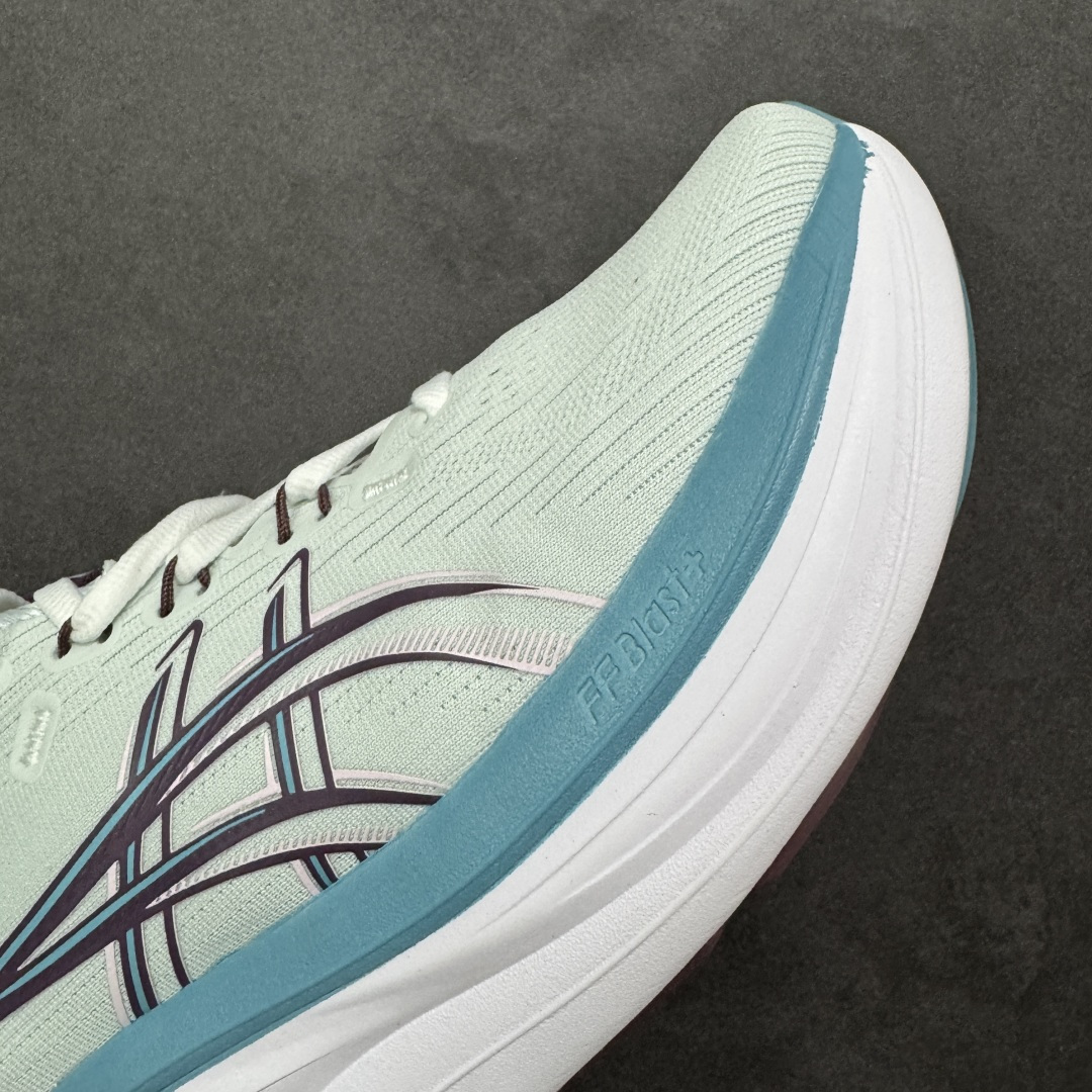 图片[5]-【公司级】Asics Gel-Nimbus 28 舒适防滑耐磨低帮休闲跑步鞋 鞋底采用了轻质发泡材料 并在后跟和前掌处采用了ASICS亚瑟士核心科技-GEL缓震胶 赋予鞋款强大的缓冲性能 提供了更柔软适的穿着体验 而在原有设计的启发之上 此次鞋款采用更贴合当今潮流趋势的材料和创新技术 展现出纽约充满活力的都市精神 货号：1011C296-400 尺码：36-45-选品中心