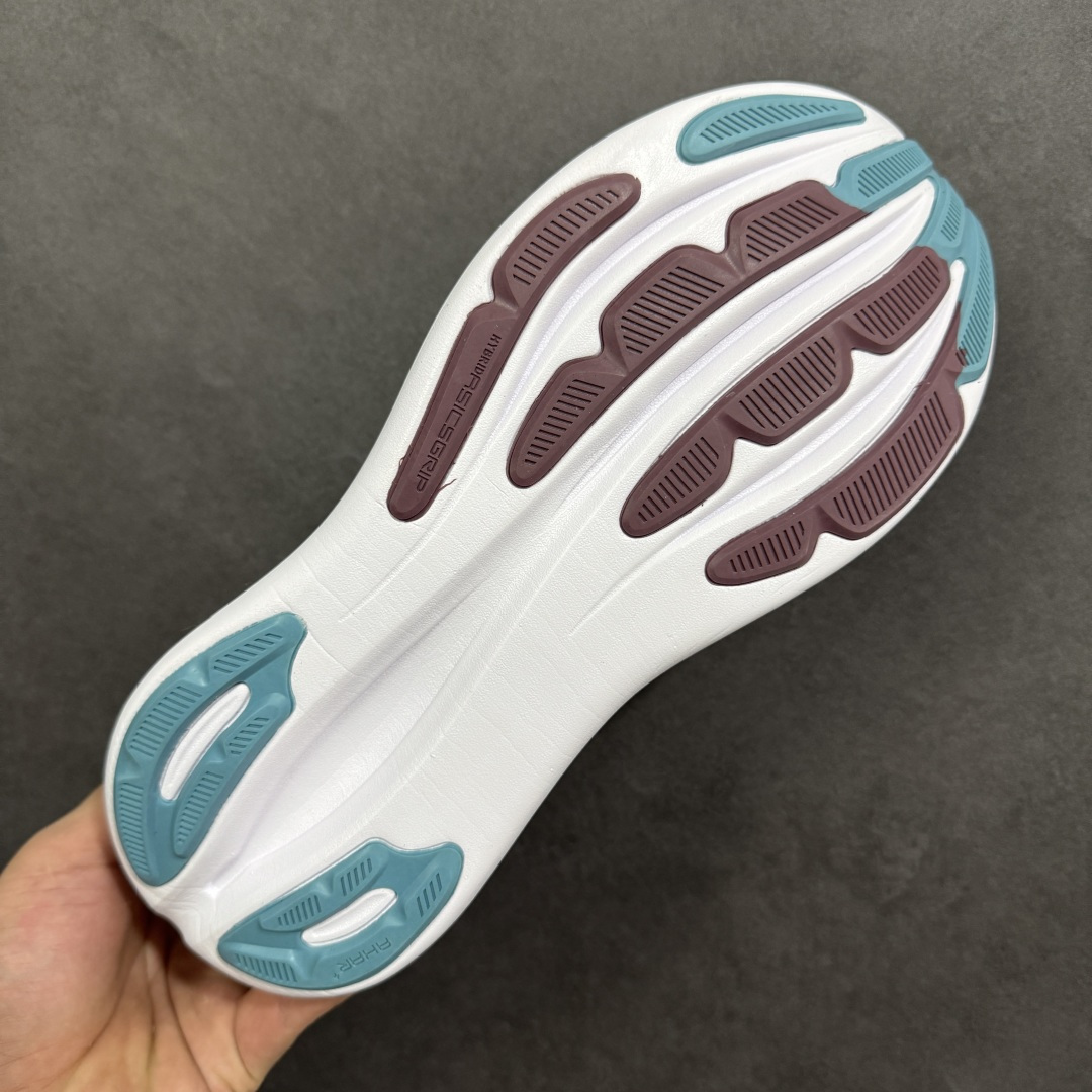 图片[9]-【公司级】Asics Gel-Nimbus 28 舒适防滑耐磨低帮休闲跑步鞋 鞋底采用了轻质发泡材料 并在后跟和前掌处采用了ASICS亚瑟士核心科技-GEL缓震胶 赋予鞋款强大的缓冲性能 提供了更柔软适的穿着体验 而在原有设计的启发之上 此次鞋款采用更贴合当今潮流趋势的材料和创新技术 展现出纽约充满活力的都市精神 货号：1011C296-400 尺码：36-45-选品中心