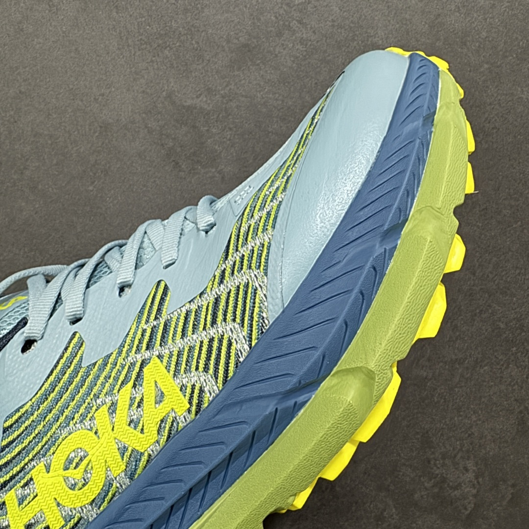 图片[5]-【正确组合底版本】HOKA ONE ONE Mafate Speed 4 飞速玛法特4代系列低帮轻量户外越野休闲运动慢跑鞋 HOKA ONE ONE是来自美国的跑步鞋知名品牌，创立于2009年，始终致力于为所有跑者提供更新、更好的跑步装备。相比常规跑鞋，HOKA ONE ONE特别研发使用性能独特的几何形跑鞋中底，此种鞋底更厚、更高、回弹性也更好，除了卓越的缓冲性能，它还能为各种阶段的跑者带来更具动感、更加稳定的跑步体验。HOKAONE ONE从设计之初就清楚意识到，要保证跑者步幅的均匀一致，双脚自然而然的运动至关重要。 尺码：36 36.5 37.5 38 39 40 40.5 41 42 42.5 43 44 45-选品中心