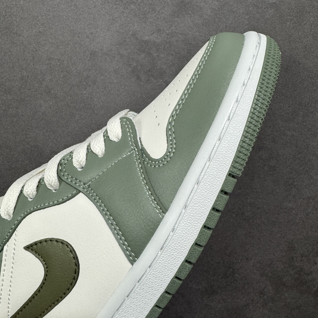 图片[5]-【K版纯原】Air Jordan AJ1 Low 低帮 553558-300 全新流水线出品 市场第二梯队最强版 全部原鞋开发 原楦原纸板开发 全鞋电脑针车 原厂内置全掌气垫 原盒内在原标 唯一Zp原版鞋带绑法 免检产品 全新2022版型 全头层皮料 完美零毛边处理 原厂配置全掌气垫 价格定位良心 新配色陆续出货 尺码：36-46-选品中心