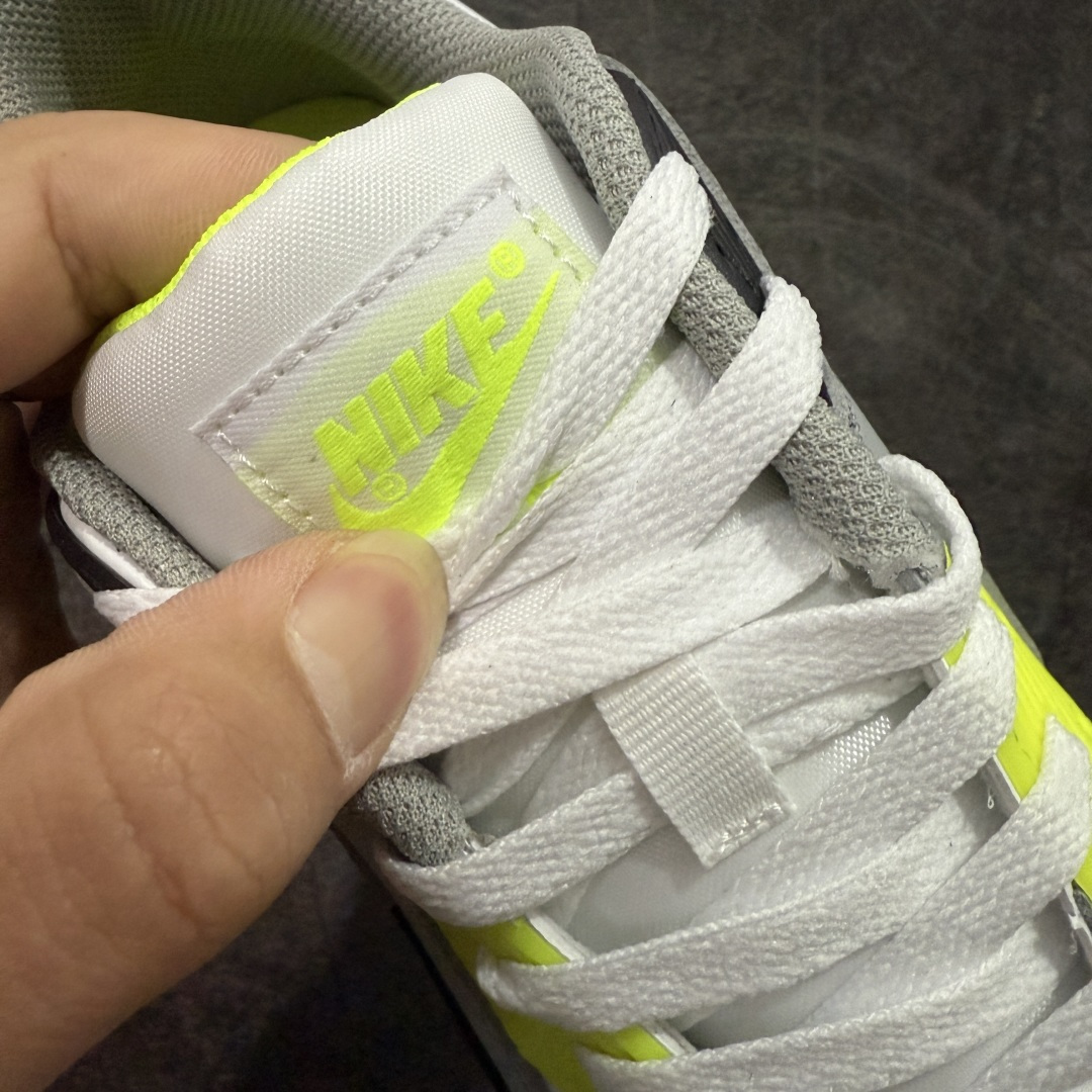 图片[6]-【Max纯原版】Nike Air Max 90 Leather 舒适时尚减震耐磨透气 低帮 气垫 休闲跑步鞋 男款 货号：CD6864-101 顶级90款问市 开发数月 原版开发 多道QC质检 鞋型完美复刻 原厂级别工艺 正确色卡 正确气垫蓝光 正确大底 独家私模 采用进口头层牛皮拼接 定位高端市场 行业标杆工艺 尺码：39 40 40.5 41 42 42.5 43 44 44.5 45 46-选品中心