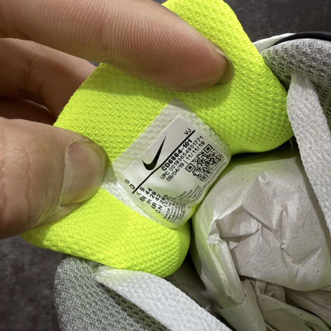 图片[7]-【Max纯原版】Nike Air Max 90 Leather 舒适时尚减震耐磨透气 低帮 气垫 休闲跑步鞋 男款 货号：CD6864-101 顶级90款问市 开发数月 原版开发 多道QC质检 鞋型完美复刻 原厂级别工艺 正确色卡 正确气垫蓝光 正确大底 独家私模 采用进口头层牛皮拼接 定位高端市场 行业标杆工艺 尺码：39 40 40.5 41 42 42.5 43 44 44.5 45 46-选品中心