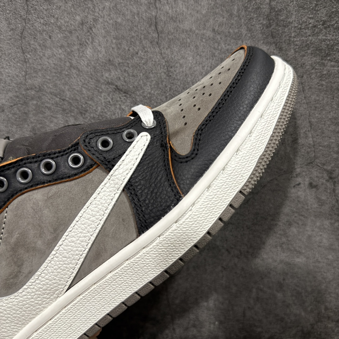 图片[6]-【纯原头层】Travis Scott x Fragment x Air Jordan AJ1 Low OG SP 三方联名倒勾低帮 市面最强公司级原装纸板原楦开发 极致鞋型一眼正即视感 #独家私模原档案开模，自动区别市面普通版本 #全鞋采用东莞头层皮，用料绝不含糊 #飞翼3D高频立体感十足 细节全方面到位 #全鞋电脑车线 顶级工艺 完美清洁度 货号：CQ4277 011 尺码：36 36.5 37.5 38 38.5 39 40 40.5 41 42 42.5 43 44 45 46-选品中心