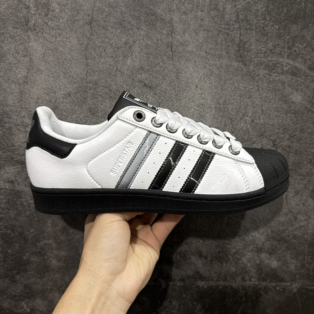 【公司级】Adidas Originals Superstar贝壳头系列 阿迪达斯 低帮经典百搭休闲运动板鞋 炫幻白黑JQ3208 尺码：35.5 36 36.5 37 38 38.5 39 40 40.5 41 42 42.5 43 44 45-选品中心
