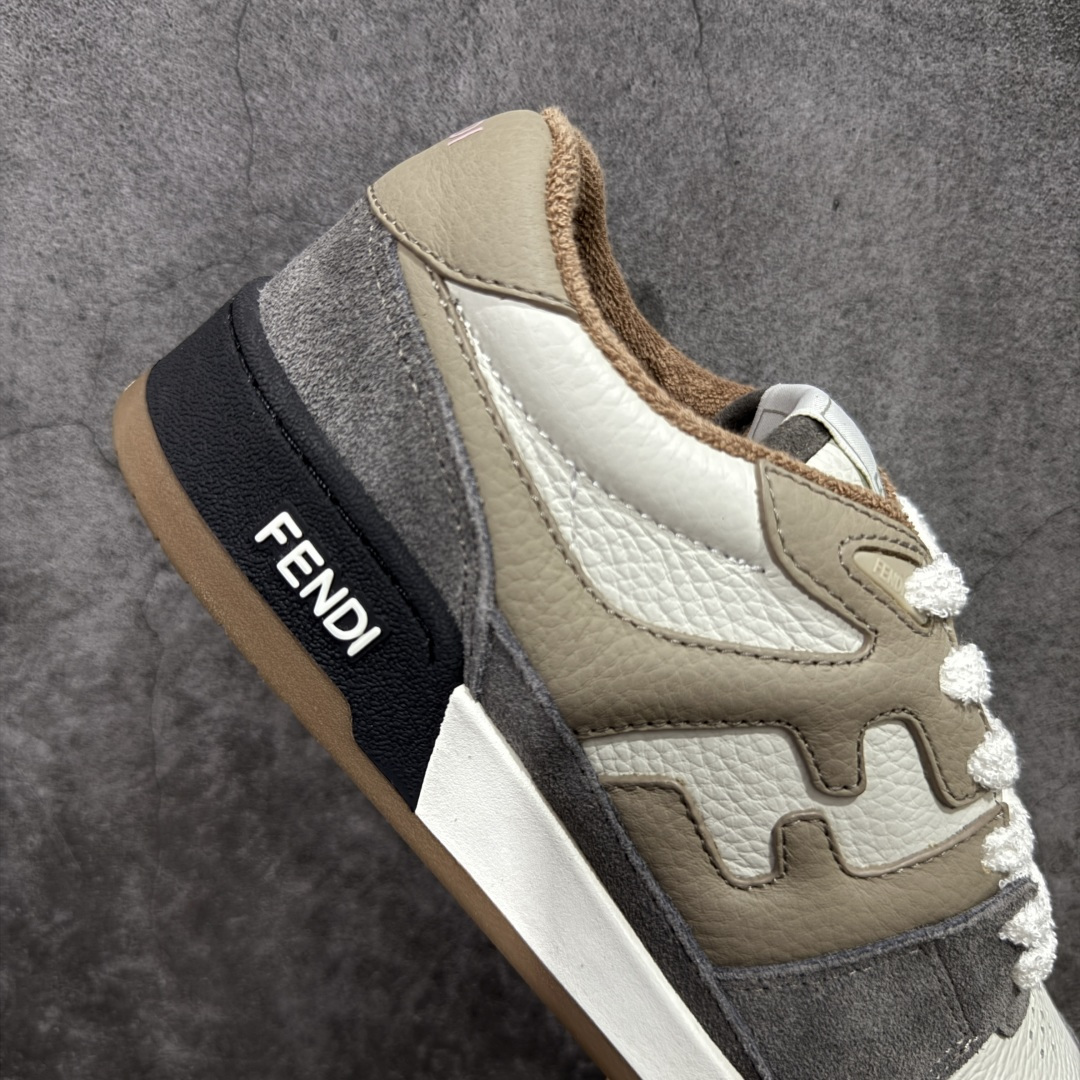 图片[7]-【YS纯原】广奢高端货 FENDI芬迪 Match 绒面皮革 压纹系带 男女同款 黑白红底经典款 ✦ 官方同源渠道 · 原装订单 ✦ 专柜全套包装＋原装配件齐全 ✦ 鞋底内置核心防伪芯片 · 可感应 ✦ FENDI Match 最新爆款情侣款板鞋 ✦ 高工艺无缝细空胶技术 ✦ 贴楦误差仅 0.05mm ✦ 固特异内外锁死工艺 ✦ 最大弯折也不开胶 · 环保无异味 ✦ 麂皮＋胶片拼接鞋面，质感更高级 ✦ Logo内里使用毛巾绒MX，脚感细腻温柔 尺码：35-46-选品中心