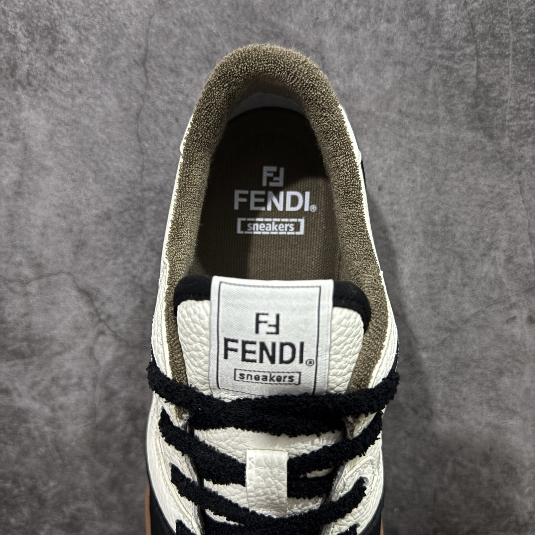 图片[8]-【YS纯原】广奢高端货 FENDI芬迪 Match 绒面皮革 压纹系带 男女同款 黑白红底经典款 ✦ 官方同源渠道 · 原装订单 ✦ 专柜全套包装＋原装配件齐全 ✦ 鞋底内置核心防伪芯片 · 可感应 ✦ FENDI Match 最新爆款情侣款板鞋 ✦ 高工艺无缝细空胶技术 ✦ 贴楦误差仅 0.05mm ✦ 固特异内外锁死工艺 ✦ 最大弯折也不开胶 · 环保无异味 ✦ 麂皮＋胶片拼接鞋面，质感更高级 ✦ Logo内里使用毛巾绒MX，脚感细腻温柔 尺码：35-46-选品中心