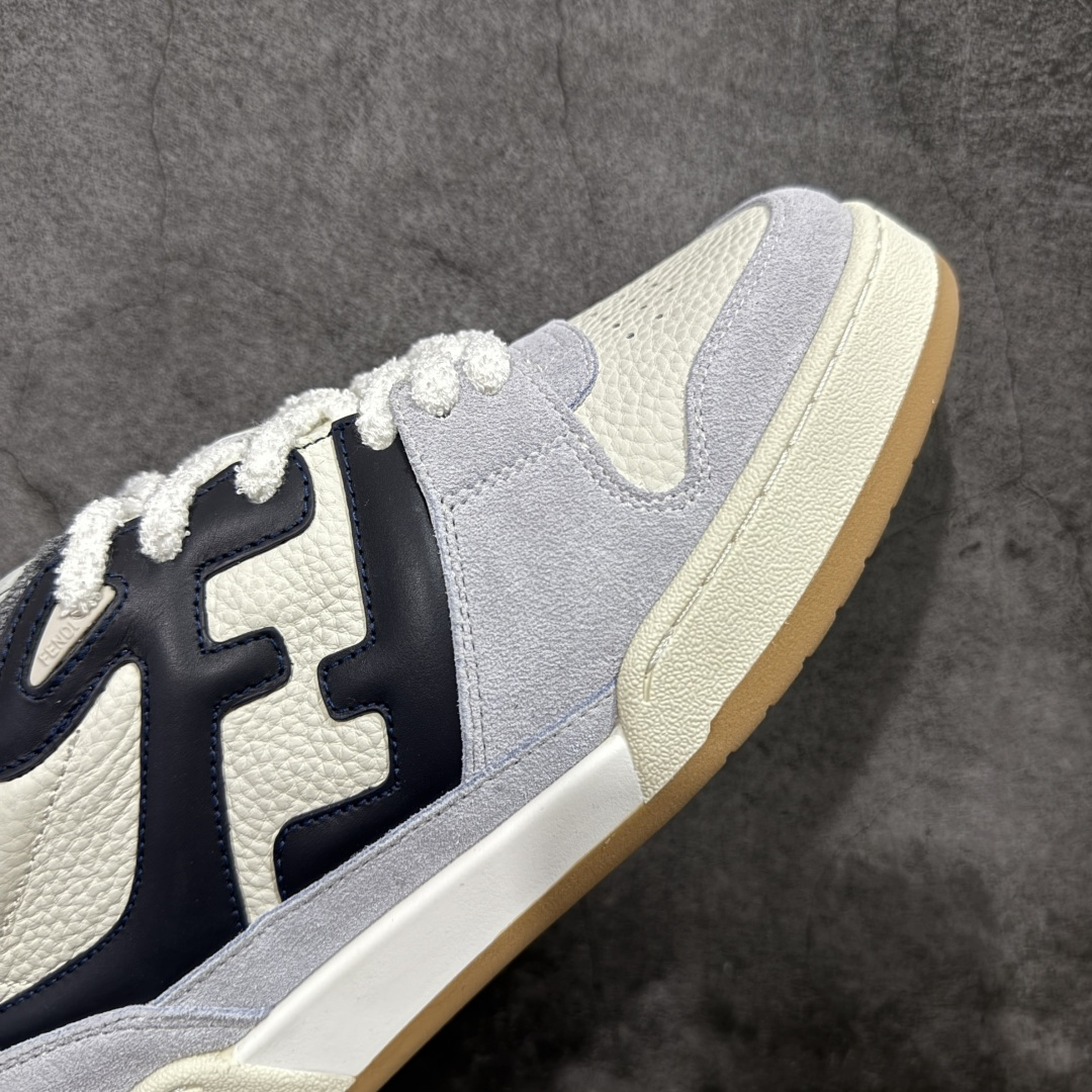 图片[6]-【YS纯原】广奢高端货 FENDI芬迪 Match 绒面皮革 压纹系带 男女同款 黑白红底经典款 ✦ 官方同源渠道 · 原装订单 ✦ 专柜全套包装＋原装配件齐全 ✦ 鞋底内置核心防伪芯片 · 可感应 ✦ FENDI Match 最新爆款情侣款板鞋 ✦ 高工艺无缝细空胶技术 ✦ 贴楦误差仅 0.05mm ✦ 固特异内外锁死工艺 ✦ 最大弯折也不开胶 · 环保无异味 ✦ 麂皮＋胶片拼接鞋面，质感更高级 ✦ Logo内里使用毛巾绒MX，脚感细腻温柔 尺码：35-46-选品中心