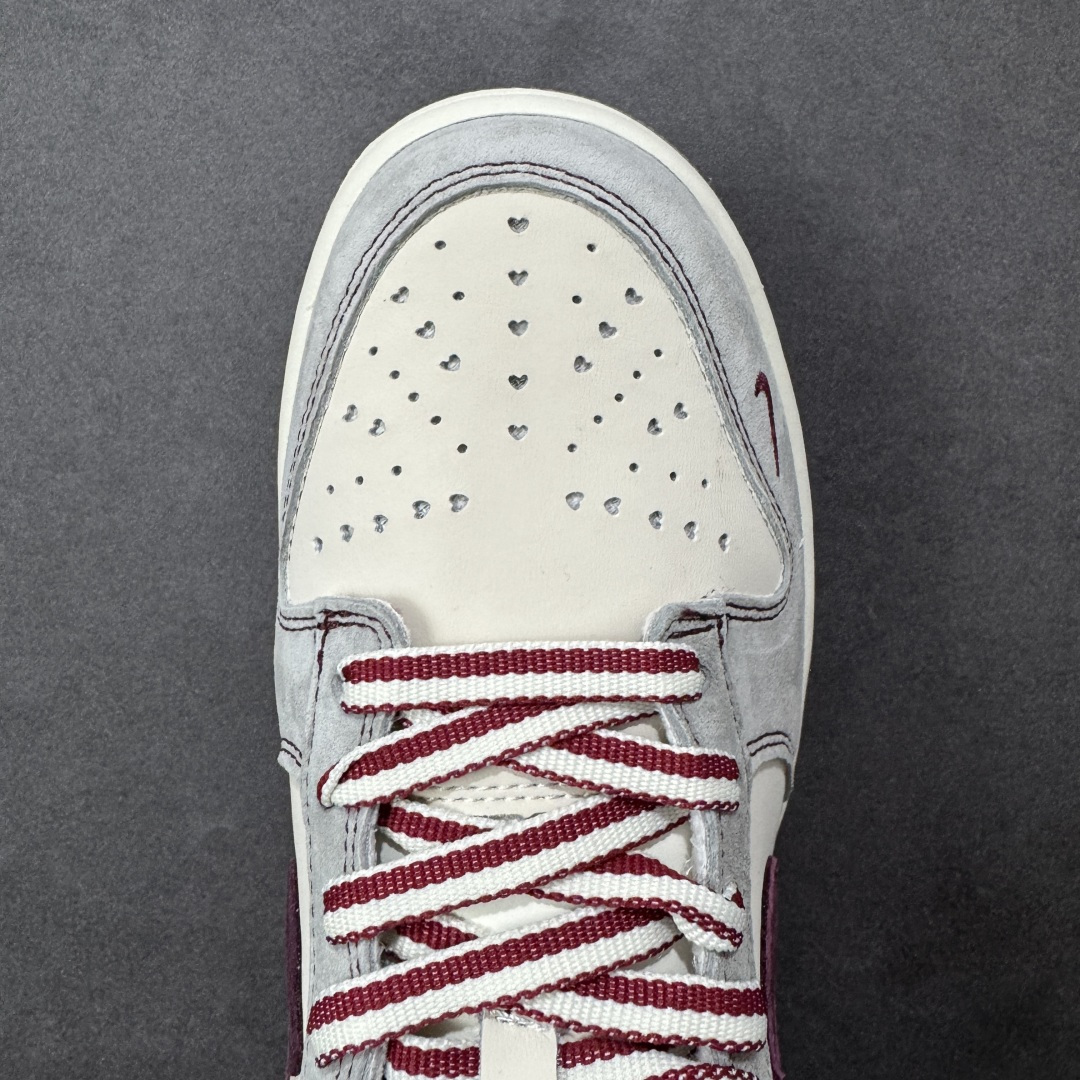 图片[8]-【定制版】Nike SB Dunk Low“情人节限定——天若有情” 高端私人定制 低帮休闲板鞋 定制鞋盒 大厂纯原品质出货 超高清洁度 皮料切割干净无任何毛边 细节完美 货号：SG6688-009 尺码：36 36.5 37.5 38 38.5 39 40 40.5 41 42 42.5 43 44 44.5 45-选品中心