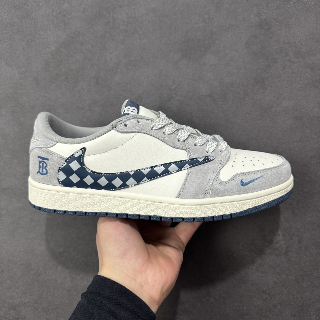 【定制版】Travis Scott x Jordan 1 Low 高端定制 乔丹倒勾低帮休闲板鞋 大厂纯原品质出货 纯正版型 定制鞋盒 皮料切割干净无任何毛边 细节完美 超高清洁度 货号：LD2028-076 尺码：36 36.5 37.5 38 38.5 39 40 40.5 41 42 42.5 43 44 44.5 45-选品中心