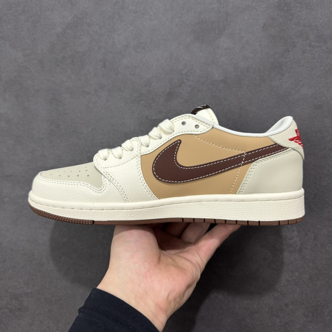 图片[2]-【定制版】Jordan 1 Low 马年限定 倒勾低帮休闲版本 原厂全头层皮 大厂纯原品质出货 纯正版型 定制鞋盒 皮料切割干净无任何毛边 细节完美 超高清洁度 货号：JY6988-146 尺码：36 36.5 37.5 38 38.5 39 40 40.5 41 42 42.5 43 44 44.5 45-选品中心