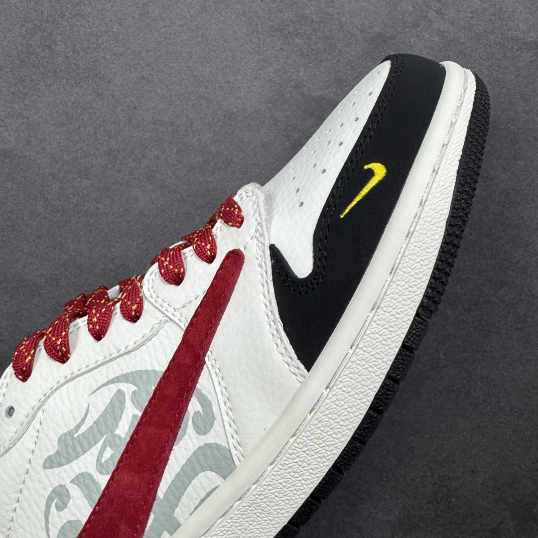 图片[5]-【定制版】Jordan 1 Low 马年限定 倒勾低帮休闲版本 原厂全头层皮 大厂纯原品质出货 纯正版型 定制鞋盒 皮料切割干净无任何毛边 细节完美 超高清洁度 货号：DF61-9001 尺码：36 36.5 37.5 38 38.5 39 40 40.5 41 42 42.5 43 44 44.5 45-选品中心