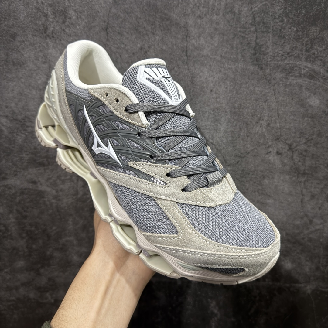 图片[3]-【纯原版】Mizuno 美津侬 WAVE PROPHECY 14S 复古时尚休闲舒适运动跑步鞋 美津浓WAVE机械缓震 可以说是机械缓震跑鞋科技的翘楚有着非凡的适应性，有着充分而持久的缓震能力和轻量化设计，是一双可以陪伴我们日常训练甚至是半马比赛的跑鞋，无论是“跑步初哥”还是“精英老鸟”，只要不是比较夸张的大体重人群，都可以穿着WAVE RIDER 来跑步。如果你不知道跑步穿什么鞋，不知道给别人推荐什么鞋，那么选“美津浓 ” 尺码：36-45-选品中心