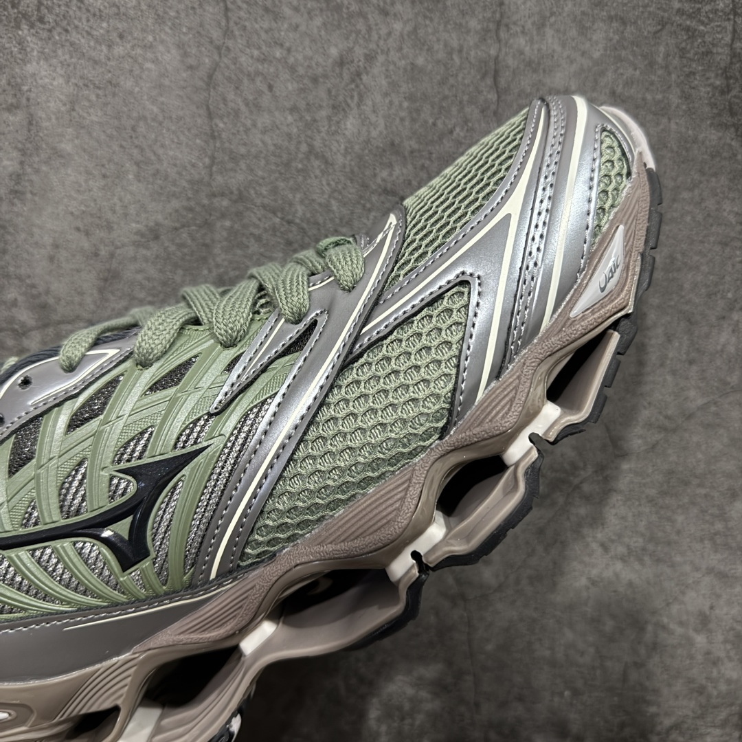 图片[6]-【纯原版】Mizuno 美津侬 WAVE PROPHECY 14S 复古时尚休闲舒适运动跑步鞋 美津浓WAVE机械缓震 可以说是机械缓震跑鞋科技的翘楚有着非凡的适应性，有着充分而持久的缓震能力和轻量化设计，是一双可以陪伴我们日常训练甚至是半马比赛的跑鞋，无论是“跑步初哥”还是“精英老鸟”，只要不是比较夸张的大体重人群，都可以穿着WAVE RIDER 来跑步。如果你不知道跑步穿什么鞋，不知道给别人推荐什么鞋，那么选“美津浓 ” 尺码：36-45-选品中心