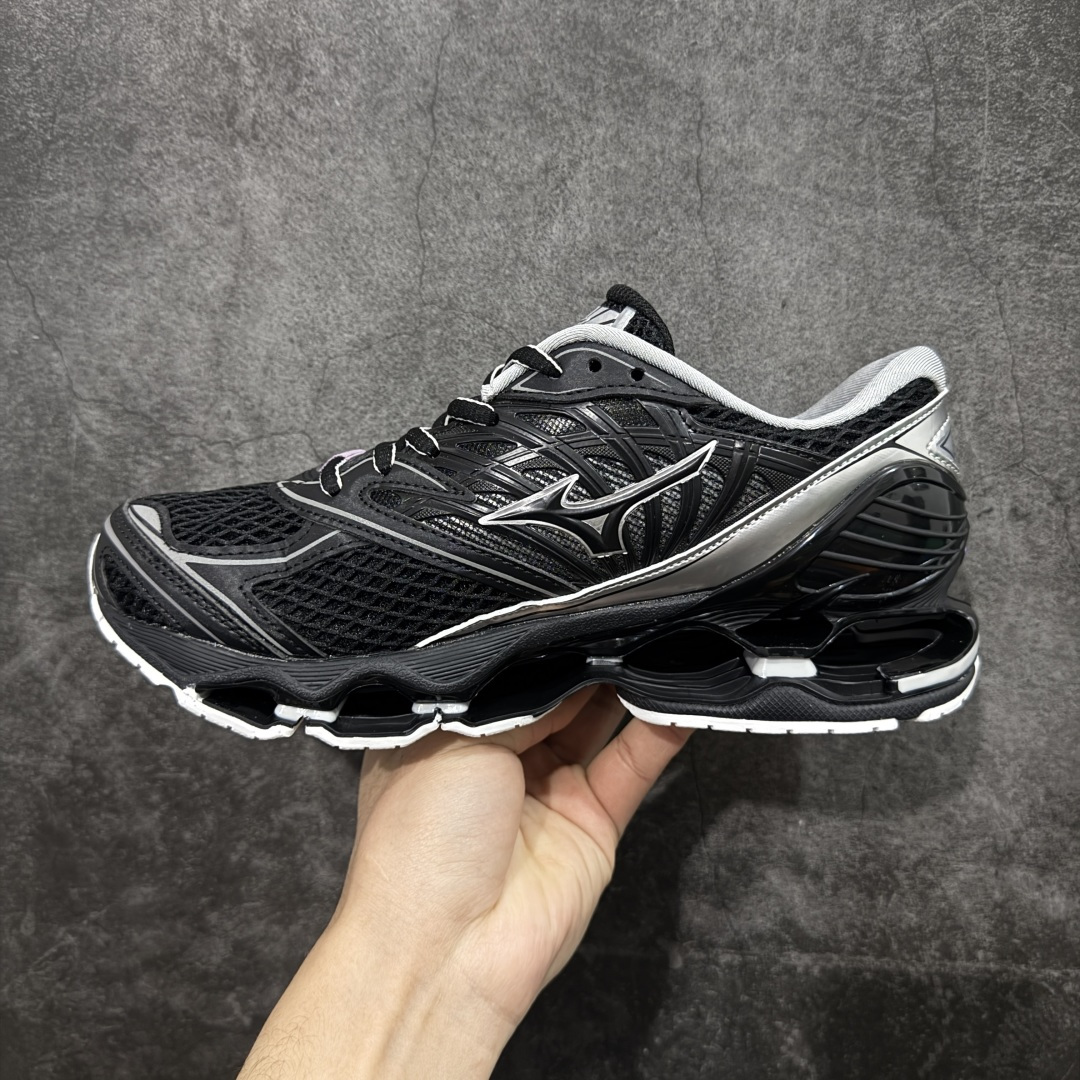 图片[2]-【纯原版】Mizuno 美津侬 WAVE PROPHECY 14S 复古时尚休闲舒适运动跑步鞋 美津浓WAVE机械缓震 可以说是机械缓震跑鞋科技的翘楚有着非凡的适应性，有着充分而持久的缓震能力和轻量化设计，是一双可以陪伴我们日常训练甚至是半马比赛的跑鞋，无论是“跑步初哥”还是“精英老鸟”，只要不是比较夸张的大体重人群，都可以穿着WAVE RIDER 来跑步。如果你不知道跑步穿什么鞋，不知道给别人推荐什么鞋，那么选“美津浓 ” 尺码：36-45-选品中心