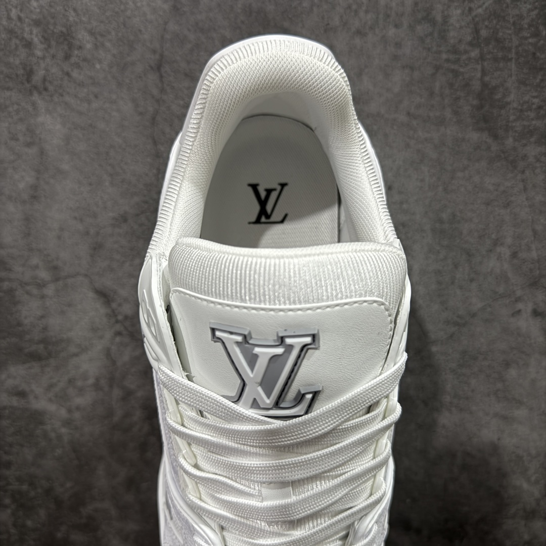 图片[8]-【PK纯原版】Louis Vuitton 路易威登 LV Trainer 低帮休闲板鞋 同步官方2025最新原版包装 海淘代购同渠道品质 高端零售 外贸充正专供 原版购入开发 ZP级全套包装 完美楦型 正确卡色 大底TPU 质感媲美原版 细节与原版一致 请注意区分市面通货材 尺码：39 40 41 42 43 44 45 46-选品中心