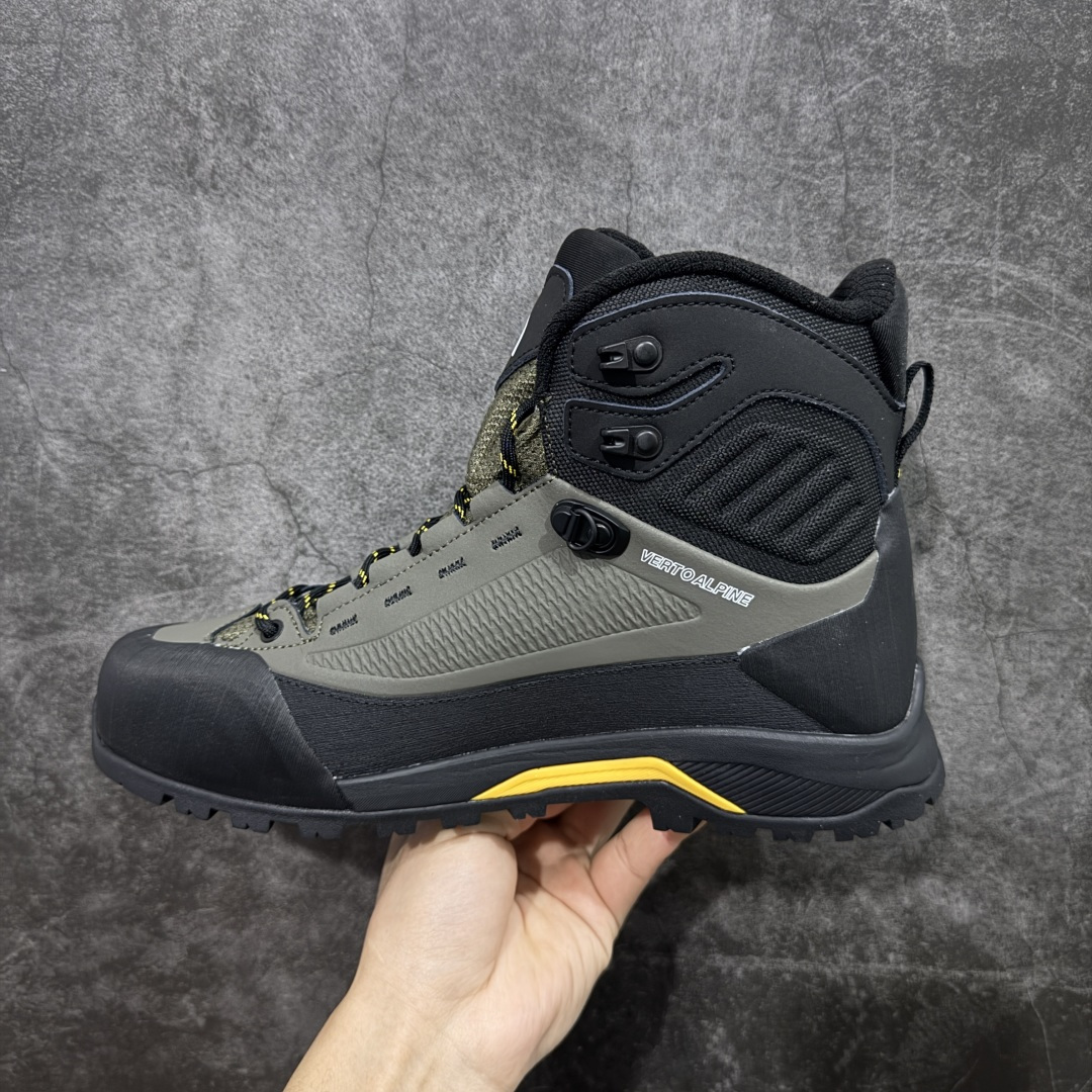 图片[2]-【莞产版本】TNF北面THE NORTH FACE Verto Alpine GORE-TEX® Boots 中帮 舒适 防滑耐磨 低帮 生活休闲鞋 男款 鞋底采用Vibram黄金大底 专门为鞋底设计的橡胶以出色的耐磨性 良好的防滑性或得不少户外运动爱好者的喜欢 专业户外登山品牌（北面）The North Face自1966年创立，由两位热爱登山徒步的年轻登山者于美西旧金山开创，不断透过研发与创新，并且将最先进的技术结合在服装与鞋款设计，生产多种外型帅气且专业能力非常强的户外运动装备而备受欢迎 尺码：40 41 42 43 44 45 46-选品中心