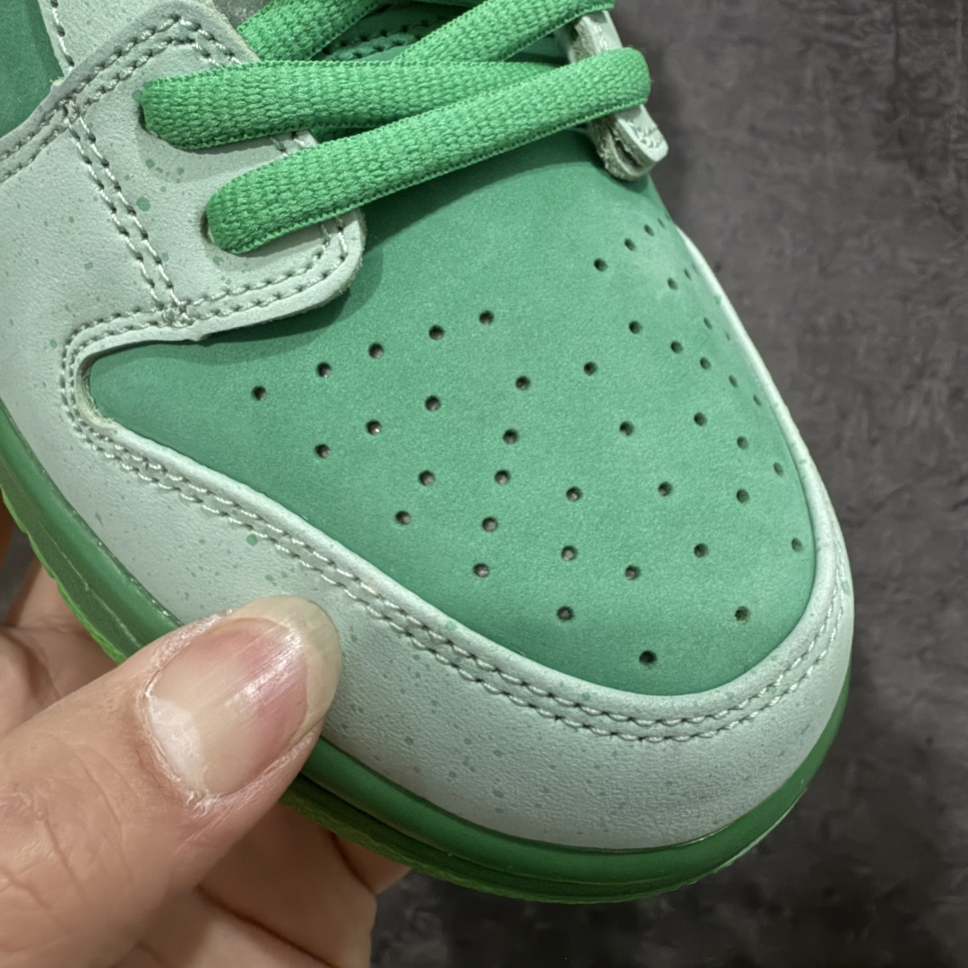 图片[4]-【纯原AY版】Concepts X NK SB Dunk 海藻绿龙虾 低帮休闲滑板鞋 BV1310-303 细节满满 性价比十足 全套配件齐全 品质随意秒杀市面各种文案党嘴炮\”纯原\” 尺码：36 36.5 37.5 38 38.5 39 40 40.5 41 42 42.5 43 44 44.5 45 46 47.5-选品中心