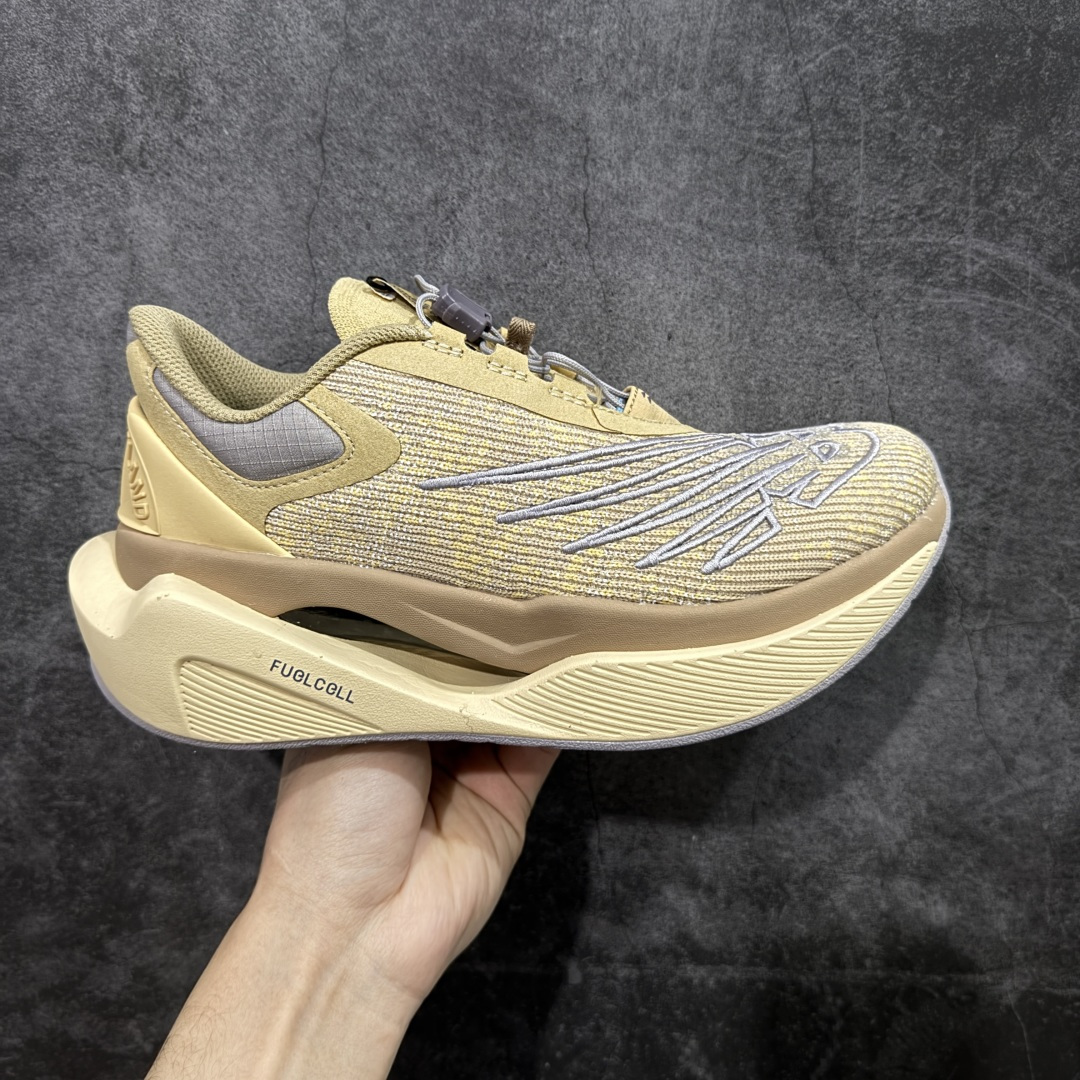 【纯原版】NB新百伦New Balance x Stone Island 石头岛联名 升级版系列低帮复古休闲运动慢跑鞋 纯原真碳版 男女鞋真标半码制 升级原楦开发纸版版型 采用长绒翻毛皮革组合网织物鞋面材质#全新4层组合独立私模大底 意大利机能时装品牌/石头岛Stone Island x NB新百伦New Balance❗️再度联乘重新演绎美式复古氛围! 货号: MSRCXST 尺码:36 36.5 37.5 38 38.5 39.5 40 40.5 41.5 42 42.5 43 44 45-选品中心