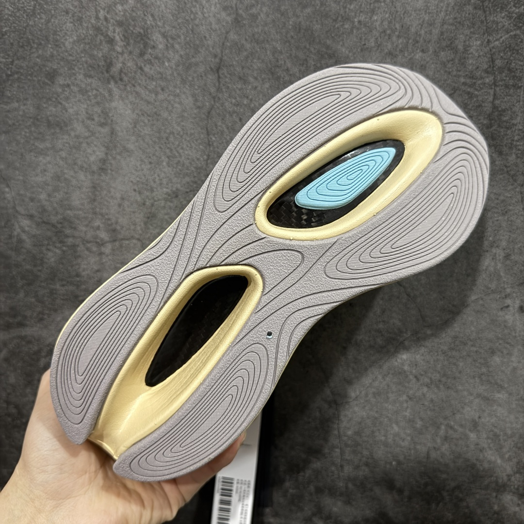 图片[9]-【纯原版】NB新百伦New Balance x Stone Island 石头岛联名 升级版系列低帮复古休闲运动慢跑鞋 纯原真碳版 男女鞋真标半码制 升级原楦开发纸版版型 采用长绒翻毛皮革组合网织物鞋面材质#全新4层组合独立私模大底 意大利机能时装品牌/石头岛Stone Island x NB新百伦New Balance❗️再度联乘重新演绎美式复古氛围！ 货号： MSRCXST 尺码：36 36.5 37.5 38 38.5 39.5 40 40.5 41.5 42 42.5 43 44 45-选品中心