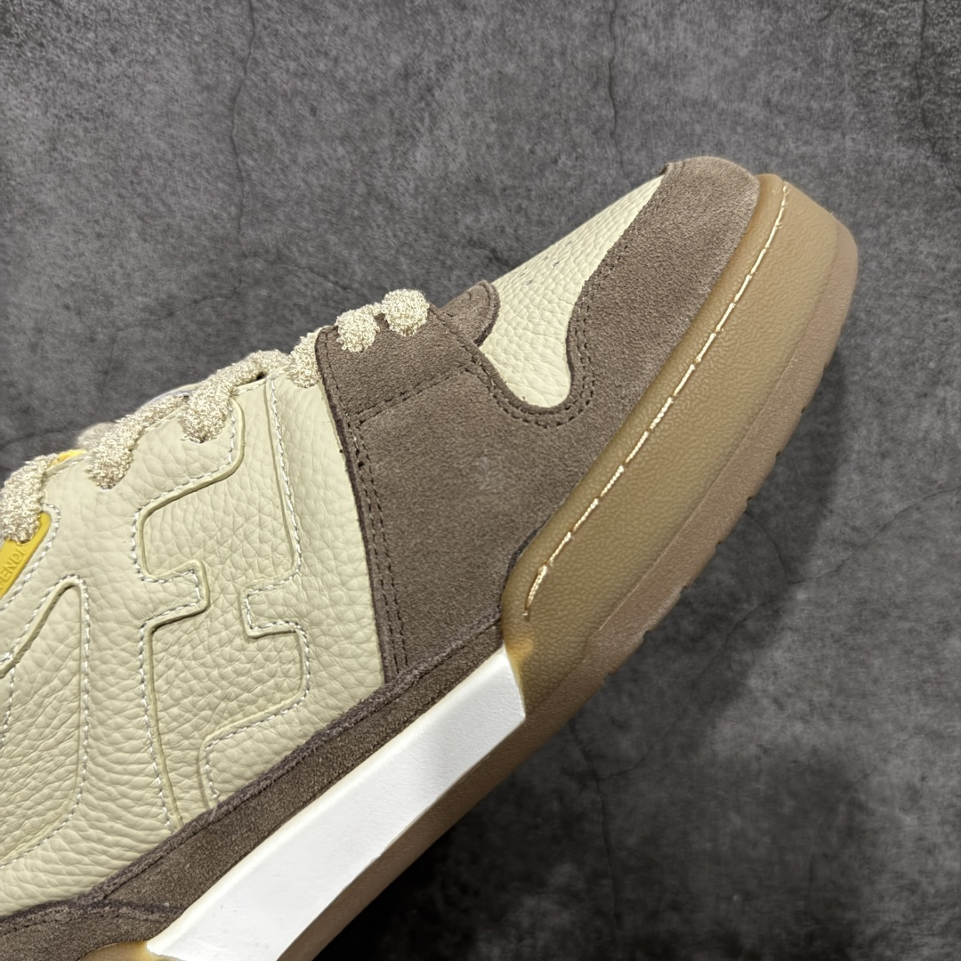 图片[6]-【YS纯原】广奢高端货 FENDI芬迪 Match 绒面皮革 压纹系带 男女同款 黑白红底经典款 ✦ 官方同源渠道 · 原装订单 ✦ 专柜全套包装＋原装配件齐全 ✦ 鞋底内置核心防伪芯片 · 可感应 ✦ FENDI Match 最新爆款情侣款板鞋 ✦ 高工艺无缝细空胶技术 ✦ 贴楦误差仅 0.05mm ✦ 固特异内外锁死工艺 ✦ 最大弯折也不开胶 · 环保无异味 ✦ 麂皮＋胶片拼接鞋面，质感更高级 ✦ Logo内里使用毛巾绒MX，脚感细腻温柔 尺码：35-46-选品中心