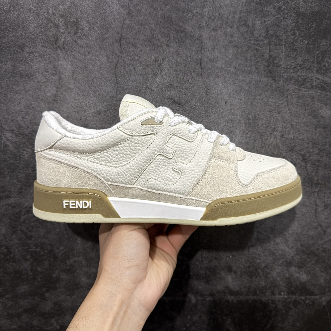 【YS纯原】广奢高端货 FENDI芬迪 Match 绒面皮革 压纹系带 男女同款 黑白红底经典款 ✦ 官方同源渠道 · 原装订单 ✦ 专柜全套包装+原装配件齐全 ✦ 鞋底内置核心防伪芯片 · 可感应 ✦ FENDI Match 最新爆款情侣款板鞋 ✦ 高工艺无缝细空胶技术 ✦ 贴楦误差仅 0.05mm ✦ 固特异内外锁死工艺 ✦ 最大弯折也不开胶 · 环保无异味 ✦ 麂皮+胶片拼接鞋面,质感更高级 ✦ Logo内里使用毛巾绒MX,脚感细腻温柔 尺码:35-46-选品中心