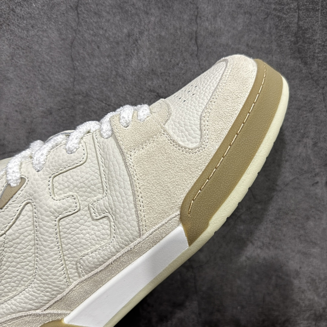 图片[6]-【YS纯原】广奢高端货 FENDI芬迪 Match 绒面皮革 压纹系带 男女同款 黑白红底经典款 ✦ 官方同源渠道 · 原装订单 ✦ 专柜全套包装＋原装配件齐全 ✦ 鞋底内置核心防伪芯片 · 可感应 ✦ FENDI Match 最新爆款情侣款板鞋 ✦ 高工艺无缝细空胶技术 ✦ 贴楦误差仅 0.05mm ✦ 固特异内外锁死工艺 ✦ 最大弯折也不开胶 · 环保无异味 ✦ 麂皮＋胶片拼接鞋面，质感更高级 ✦ Logo内里使用毛巾绒MX，脚感细腻温柔 尺码：35-46-选品中心