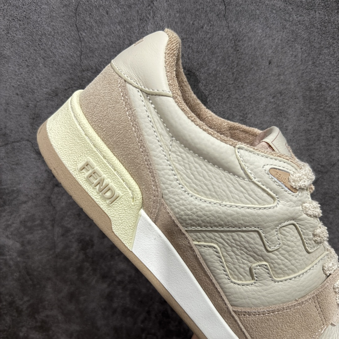 图片[7]-【YS纯原】广奢高端货 FENDI芬迪 Match 绒面皮革 压纹系带 男女同款 黑白红底经典款 ✦ 官方同源渠道 · 原装订单 ✦ 专柜全套包装＋原装配件齐全 ✦ 鞋底内置核心防伪芯片 · 可感应 ✦ FENDI Match 最新爆款情侣款板鞋 ✦ 高工艺无缝细空胶技术 ✦ 贴楦误差仅 0.05mm ✦ 固特异内外锁死工艺 ✦ 最大弯折也不开胶 · 环保无异味 ✦ 麂皮＋胶片拼接鞋面，质感更高级 ✦ Logo内里使用毛巾绒MX，脚感细腻温柔 尺码：35-46-选品中心