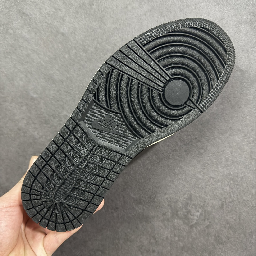 图片[9]-【定制版】Air Jordan 1 Low AJ1 乔1 马年限定 高端定制 倒钩低帮复古篮球鞋  #定制皮料 原厂3D打印 定制鞋盒 原楦原纸板 纯正空军版型 内置全掌气垫 货号：MY9969-801  尺码：36 36.5 37.5 38 38.5 39 40 40.5 41 42 42.5 43 44 44.5 45-选品中心