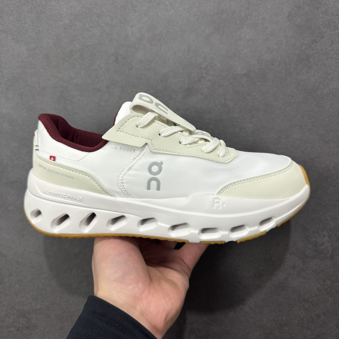 【公司级】On 昂跑 Cloudsurfer 训练型缓震 防滑透气 低帮轻量跑步鞋 厚底增高运动老爹鞋。On昂跑Cloudsurfer的中底 ,采用了全新的CloudTec Phase中底科技,相对于之前相对轻薄的中底,CloudTec Phase中底更为厚软,能够提高更舒适的脚感和更强的缓震能力。 类型:男女鞋 尺码:36-45-选品中心