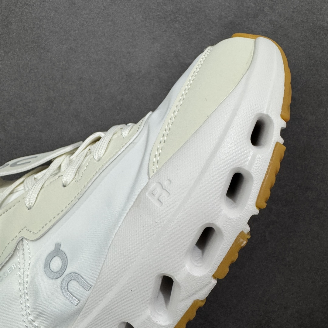 图片[5]-【公司级】On 昂跑 Cloudsurfer 训练型缓震 防滑透气 低帮轻量跑步鞋 厚底增高运动老爹鞋。On昂跑Cloudsurfer的中底 ，采用了全新的CloudTec Phase中底科技，相对于之前相对轻薄的中底，CloudTec Phase中底更为厚软，能够提高更舒适的脚感和更强的缓震能力。 类型：男女鞋 尺码：36-45-选品中心