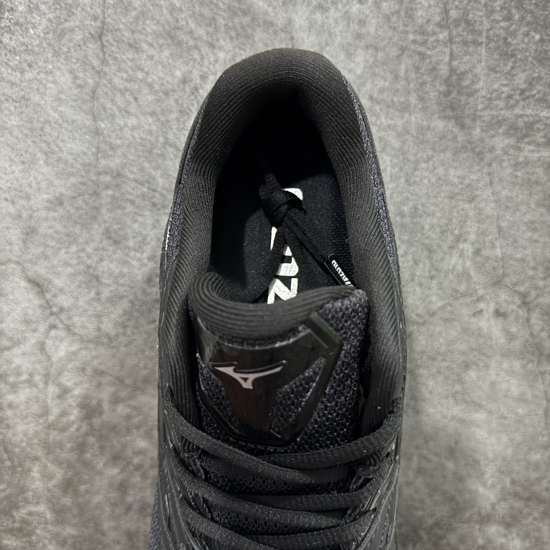 图片[8]-【纯原版】Mizuno 美津侬 WAVE PROPHECY 14S 复古时尚休闲舒适运动跑步鞋 美津浓WAVE机械缓震 可以说是机械缓震跑鞋科技的翘楚有着非凡的适应性，有着充分而持久的缓震能力和轻量化设计，是一双可以陪伴我们日常训练甚至是半马比赛的跑鞋，无论是“跑步初哥”还是“精英老鸟”，只要不是比较夸张的大体重人群，都可以穿着WAVE RIDER 来跑步。如果你不知道跑步穿什么鞋，不知道给别人推荐什么鞋，那么选“美津浓 ” 尺码：36-45-选品中心