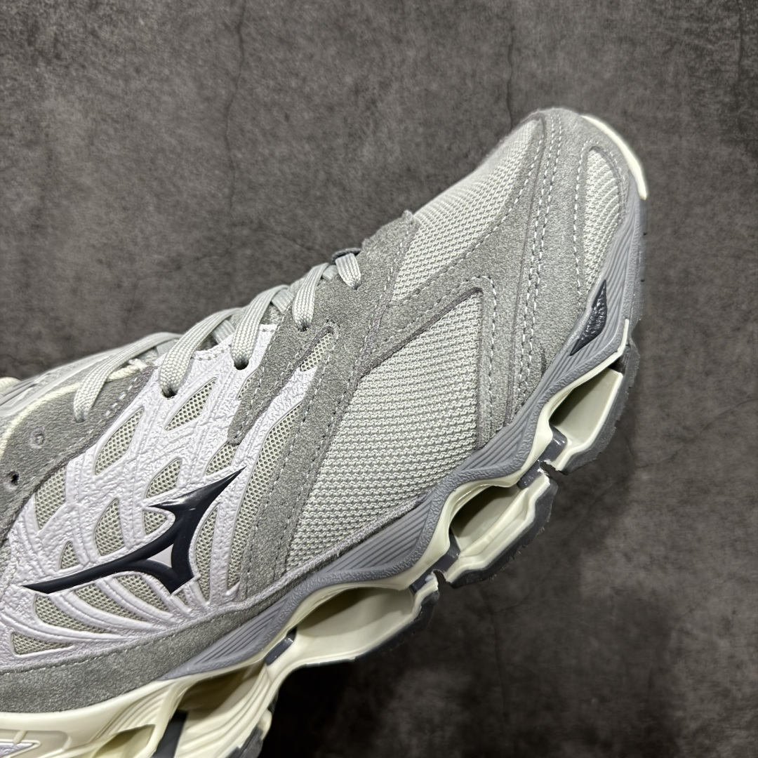 图片[6]-【纯原版】Mizuno 美津侬 WAVE PROPHECY 14S 复古时尚休闲舒适运动跑步鞋 美津浓WAVE机械缓震 可以说是机械缓震跑鞋科技的翘楚有着非凡的适应性，有着充分而持久的缓震能力和轻量化设计，是一双可以陪伴我们日常训练甚至是半马比赛的跑鞋，无论是“跑步初哥”还是“精英老鸟”，只要不是比较夸张的大体重人群，都可以穿着WAVE RIDER 来跑步。如果你不知道跑步穿什么鞋，不知道给别人推荐什么鞋，那么选“美津浓 ” 尺码：36-45-选品中心