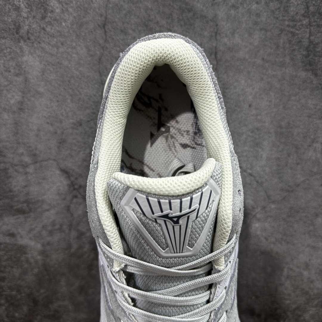 图片[8]-【纯原版】Mizuno 美津侬 WAVE PROPHECY 14S 复古时尚休闲舒适运动跑步鞋 美津浓WAVE机械缓震 可以说是机械缓震跑鞋科技的翘楚有着非凡的适应性，有着充分而持久的缓震能力和轻量化设计，是一双可以陪伴我们日常训练甚至是半马比赛的跑鞋，无论是“跑步初哥”还是“精英老鸟”，只要不是比较夸张的大体重人群，都可以穿着WAVE RIDER 来跑步。如果你不知道跑步穿什么鞋，不知道给别人推荐什么鞋，那么选“美津浓 ” 尺码：36-45-选品中心