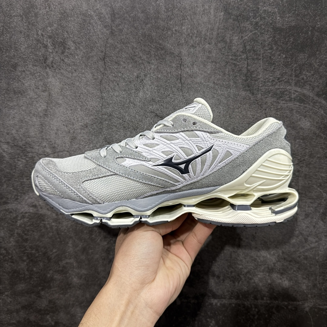 图片[2]-【纯原版】Mizuno 美津侬 WAVE PROPHECY 14S 复古时尚休闲舒适运动跑步鞋 美津浓WAVE机械缓震 可以说是机械缓震跑鞋科技的翘楚有着非凡的适应性，有着充分而持久的缓震能力和轻量化设计，是一双可以陪伴我们日常训练甚至是半马比赛的跑鞋，无论是“跑步初哥”还是“精英老鸟”，只要不是比较夸张的大体重人群，都可以穿着WAVE RIDER 来跑步。如果你不知道跑步穿什么鞋，不知道给别人推荐什么鞋，那么选“美津浓 ” 尺码：36-45-选品中心