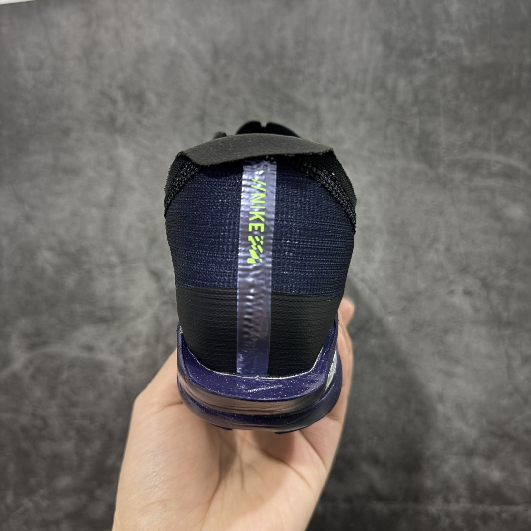 图片[4]-【碳科技纯原】耐克Nike ZoomX Streakfly 2 疾驰者2代系列低帮竞速轻质缓震透气休闲运动跑步鞋“ 市场顶级版本 跑鞋第一梯队 专业跑鞋‼️ 原标原盒 全掌真碳版 真Zoom X气垫 超薄针织鞋面 柔软缓震，nike Streakfly 2是一款专为短距离竞速设计的高性能跑鞋。日常穿着也是非常舒适，单只42码仅重126克，比前代减轻40克，接近田径钉鞋的轻盈感，适合追求速度的跑者。搭载全掌Flyplate碳纤维板，提供强劲推进力，配合ZoomX泡棉中底，能量回馈出色，滚动感顺滑。外底采用轻薄橡胶材质，抓地力出色，湿滑路面也能稳定发挥。工程精制网眼鞋面，透气性极佳，贴合脚部轮廓，减少闷热感。ZoomX泡棉中底兼顾缓震与回弹，适合短距离快速奔跑。Nike Streakfly 2是为追求速度的精英跑者或短距离竞速爱好者设计的高性能跑鞋，其轻盈、响应迅速的特点使其成为短距离比赛和训练的理想选择 货号： IO9567-400 尺码： 36 36.5 37.5 38 38.5 39 40 40.5 41 42 42.5 43 44 45 46-选品中心