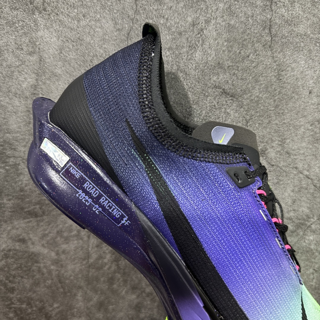 图片[7]-【碳科技纯原】耐克Nike ZoomX Streakfly 2 疾驰者2代系列低帮竞速轻质缓震透气休闲运动跑步鞋“ 市场顶级版本 跑鞋第一梯队 专业跑鞋‼️ 原标原盒 全掌真碳版 真Zoom X气垫 超薄针织鞋面 柔软缓震，nike Streakfly 2是一款专为短距离竞速设计的高性能跑鞋。日常穿着也是非常舒适，单只42码仅重126克，比前代减轻40克，接近田径钉鞋的轻盈感，适合追求速度的跑者。搭载全掌Flyplate碳纤维板，提供强劲推进力，配合ZoomX泡棉中底，能量回馈出色，滚动感顺滑。外底采用轻薄橡胶材质，抓地力出色，湿滑路面也能稳定发挥。工程精制网眼鞋面，透气性极佳，贴合脚部轮廓，减少闷热感。ZoomX泡棉中底兼顾缓震与回弹，适合短距离快速奔跑。Nike Streakfly 2是为追求速度的精英跑者或短距离竞速爱好者设计的高性能跑鞋，其轻盈、响应迅速的特点使其成为短距离比赛和训练的理想选择 货号： IO9567-400 尺码： 36 36.5 37.5 38 38.5 39 40 40.5 41 42 42.5 43 44 45 46-选品中心