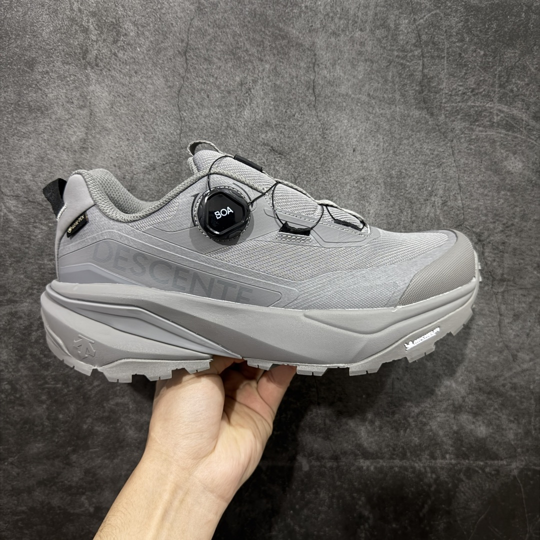 【纯原版】迪桑特DESCENTE SKI STYLE系列 GORE-TEX 舒适 耐磨防水 低帮 徒步鞋 男女同款 棕白色 采用皮面网眼材质鞋面 通透不闷热 前掌易弯折设计 提供灵活的穿着感受 后跟Z-FOAM填充 缓震回弹 BOA FIT SYSTEM系带系统 便捷穿脱 尺码:40-45-选品中心