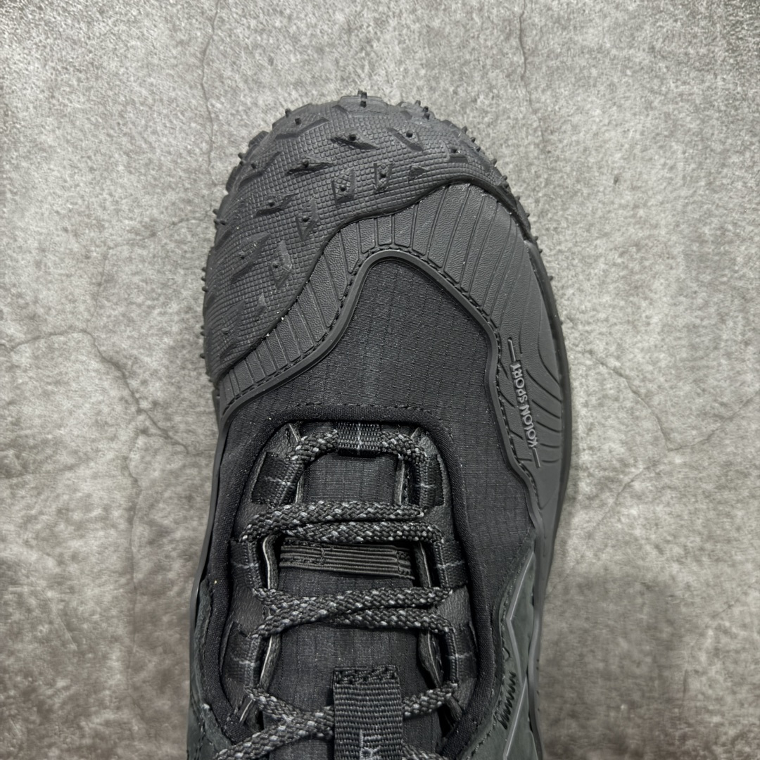 图片[5]-【纯原M版】可隆KOLON SPORT LITCAMP MEGA 时尚舒适 低帮 户外防水功能鞋 男女同款 防水支撑轻便回弹 低帮徒步鞋 纯原大厂出品 纯原版本👏 脚感软到像踩云朵☁️—鞋面柔软贴合脚型 走石子路也不硌脚 防滑V黄金大底纹路深似锯齿，泥地、陡坡都稳稳拿捏 下雨天也不怕打滑 黑色耐脏又百搭 日常穿去上班是低调质感 进山徒步是可靠装备，从城市到山野，一双鞋承包所有 “出走计划” 尺码：36-46-选品中心