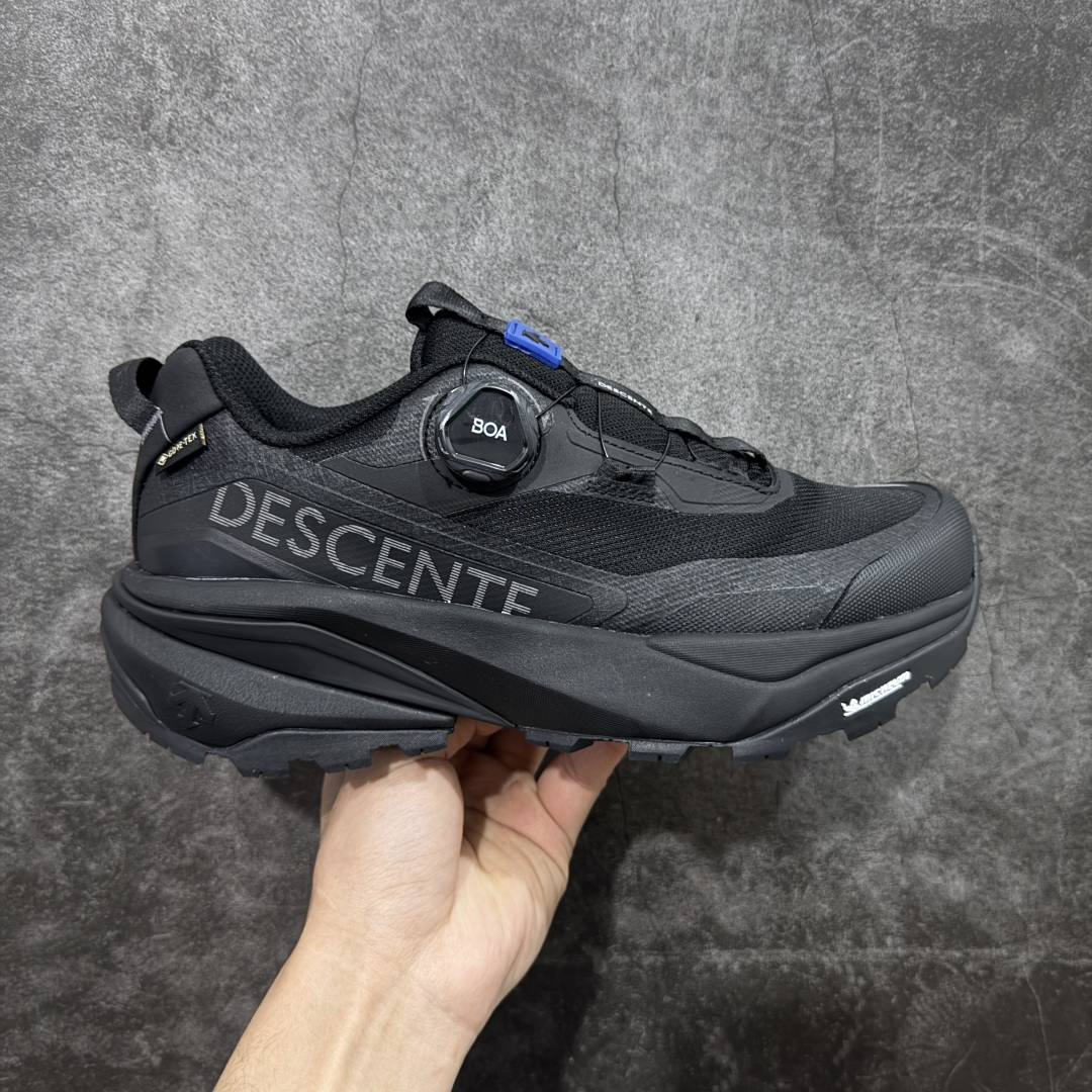 【纯原版】迪桑特DESCENTE SKI STYLE系列 GORE-TEX 舒适 耐磨防水 低帮 徒步鞋 男女同款 棕白色 采用皮面网眼材质鞋面 通透不闷热 前掌易弯折设计 提供灵活的穿着感受 后跟Z-FOAM填充 缓震回弹 BOA FIT SYSTEM系带系统 便捷穿脱 尺码:40-45-选品中心