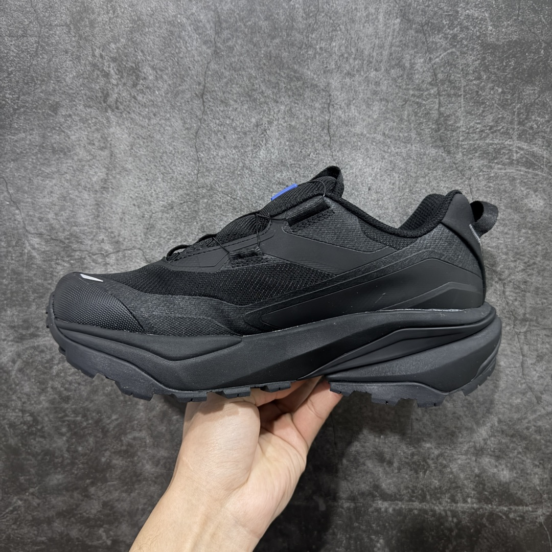 图片[2]-【纯原版】迪桑特DESCENTE SKI STYLE系列 GORE-TEX 舒适 耐磨防水 低帮 徒步鞋 男女同款 棕白色 采用皮面网眼材质鞋面 通透不闷热 前掌易弯折设计 提供灵活的穿着感受 后跟Z-FOAM填充 缓震回弹 BOA FIT SYSTEM系带系统 便捷穿脱 尺码：40-45-选品中心