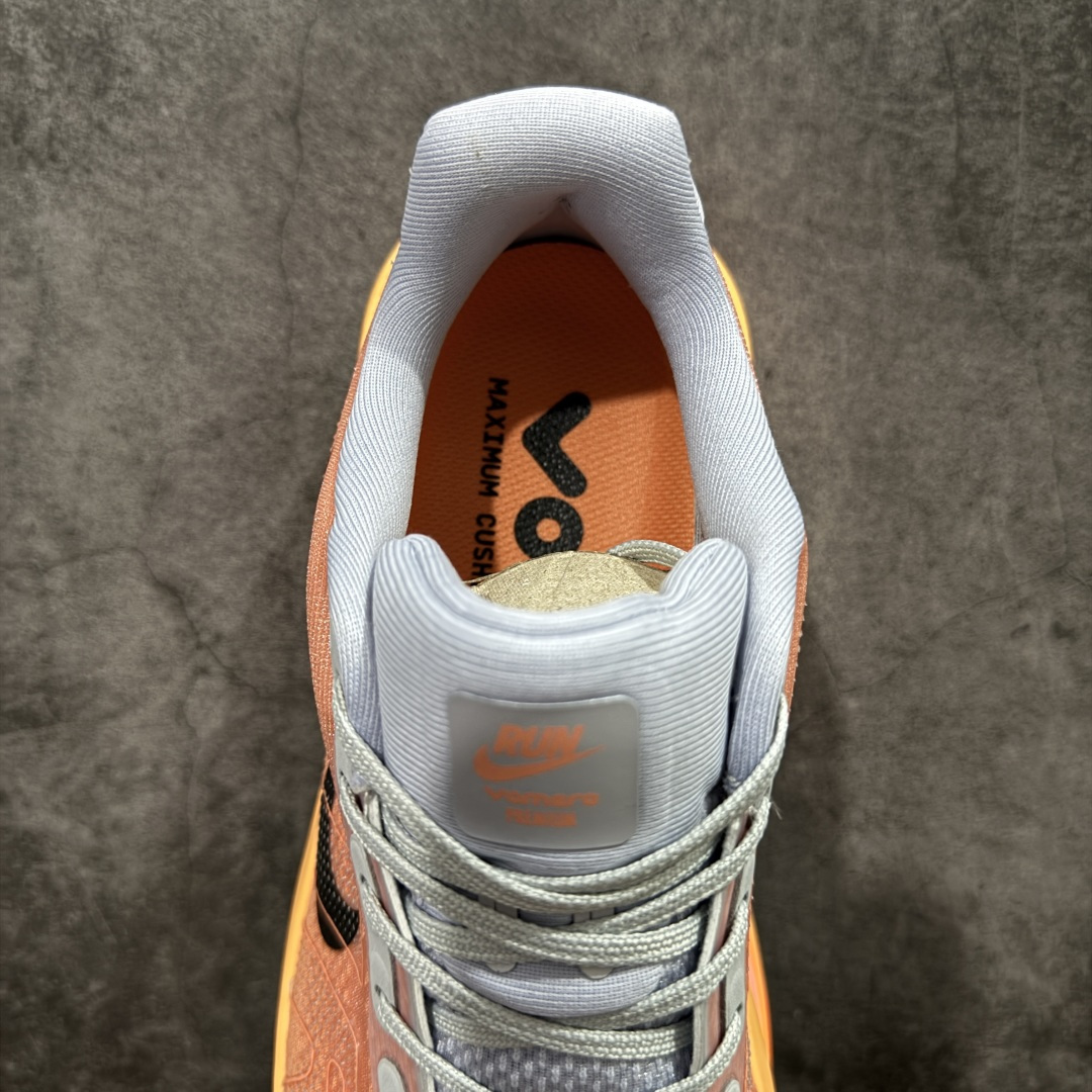 图片[8]-【YH纯原】Nike VOMERO PREMIUM 耐克 舒适减震防滑 低帮跑步鞋 全掌ReactX泡绵中底 前掌和后跟还配备了Air Zoom气垫单元 据说跑起来更快更舒适哦 这次最大的升级点 首次引入了ReactX泡绵 货号：HQ2050-769 尺码：36 36.5 37.5 38 38.5 39 40 40.5 41 42 42.5 43 44 45-选品中心