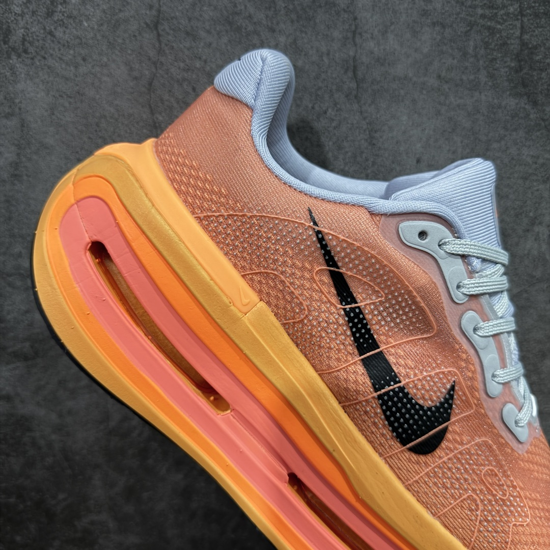 图片[7]-【YH纯原】Nike VOMERO PREMIUM 耐克 舒适减震防滑 低帮跑步鞋 全掌ReactX泡绵中底 前掌和后跟还配备了Air Zoom气垫单元 据说跑起来更快更舒适哦 这次最大的升级点 首次引入了ReactX泡绵 货号：HQ2050-769 尺码：36 36.5 37.5 38 38.5 39 40 40.5 41 42 42.5 43 44 45-选品中心