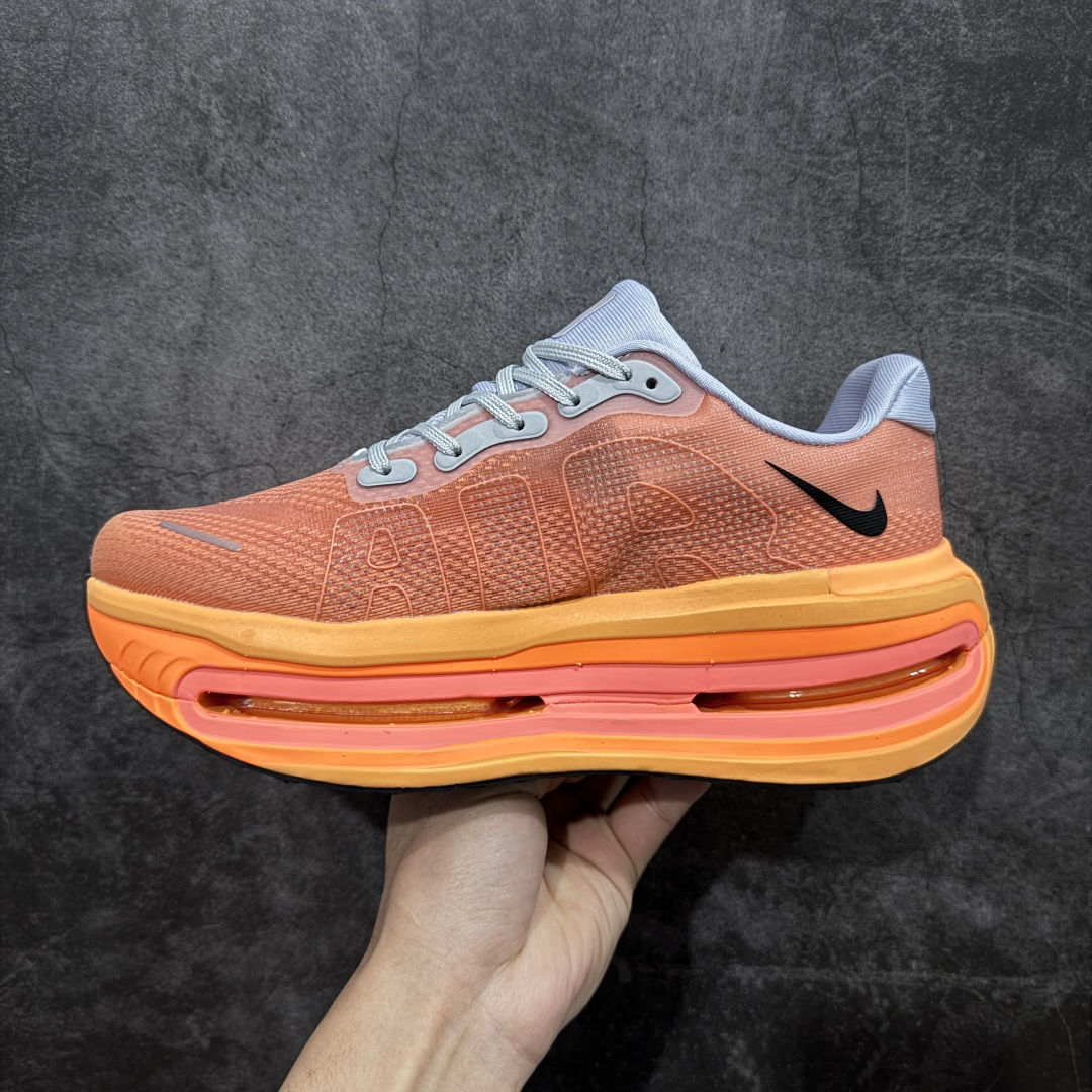 图片[2]-【YH纯原】Nike VOMERO PREMIUM 耐克 舒适减震防滑 低帮跑步鞋 全掌ReactX泡绵中底 前掌和后跟还配备了Air Zoom气垫单元 据说跑起来更快更舒适哦 这次最大的升级点 首次引入了ReactX泡绵 货号：HQ2050-769 尺码：36 36.5 37.5 38 38.5 39 40 40.5 41 42 42.5 43 44 45-选品中心