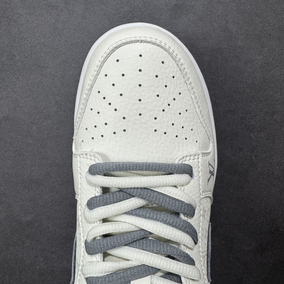 图片[8]-【定制版】Nike Dunk Low Retro LV联名 周年高端定制 低帮休闲板鞋 #定制鞋盒 大厂纯原品质出货 超高清洁度 皮料切割干净无任何毛边 细节完美 货号：KG6699-F23 尺码：36 36.5 37.5 38 38.5 39 40 40.5 41 42 42.5 43 44 44.5 45-选品中心