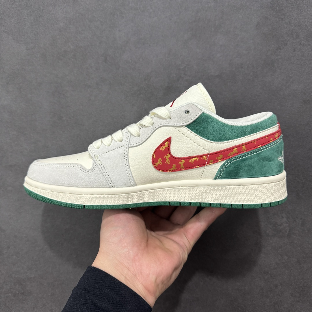 图片[2]-【定制版】Air Jordan 1 Low AJ1 乔1 马年限定2026高端定制 低帮复古篮球鞋  #定制皮料 原厂3D打印 定制鞋盒 原楦原纸板 纯正空军版型 内置全掌气垫 货号：LX1988-823  尺码：36 36.5 37.5 38 38.5 39 40 40.5 41 42 42.5 43 44 44.5 45-选品中心