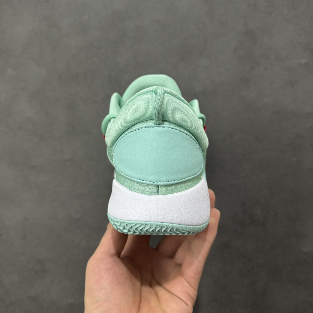 图片[4]-【定制版】Hyperdunk X Low 马年限定 CNY新年款 耐克 低帮 缓震 实战篮球鞋 鞋面由柔软的纺织品和柔软的磨绒面皮组合而成 脚踝处带有透气孔 鞋款内部采用舒适的尼龙衬里 采用了配有气垫泡沫中底 半透明外底的设计增强了抓地力 货号： AR0465-004 尺码： 38 38.5 39 40 40.5 41 42 42.5 43 44 45 46-选品中心