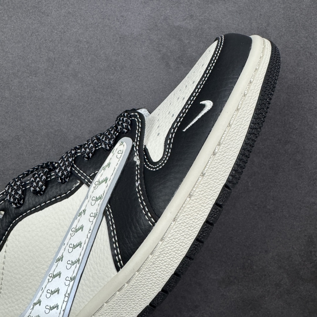 图片[5]-【定制版】Travis Scott x Fragment Design x Jordan Air Jordan 1 Low OG SP “斯图西联名——黑夜之影” 多方联名合作融合了Travis Scott 独特的音乐风格，藤原浩个性的设计风格以及Jordan品牌的经典元素 使其成为一双具有独特身份和价值的鞋子 清新而立体的外观加上联名标识更突出了其独特身份 这种配色方案显示出活力和时尚感 在视觉上引人注目 鞋身的质感和细腻的细节处理使其显得高端而格调十足 这款“倒钩”联名是设计与创意完美结合 融合多方的个性风格是一款备受瞩目的潮流鞋款 低帮休闲板鞋 定制鞋盒 大厂纯原品质出货 超高清洁度 皮料切割干净无任何毛边 细节完美 货号：HH7518-087 尺码：36 36.5 37.5 38 38.5 39 40 40.5 41 42 42.5 43 44 44.5 45-选品中心