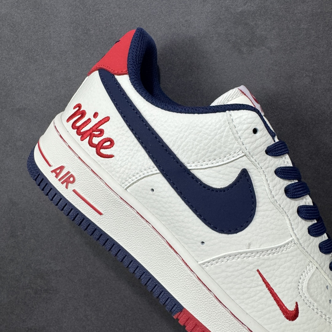 图片[6]-【定制版】NIke Air Force 1 \’07 Low “米白红蓝” 空军一号低帮 运动鞋 休闲鞋 折边针车 工艺难度大 原楦头原纸板 高端定制鞋盒 原厂鞋底 超高清洁度 细节完美 货号：NH0601-544 尺码：36 36.5 37.5 38 38.5 39 40 40.5 41 42 42.5 43 44 44.5 45-选品中心